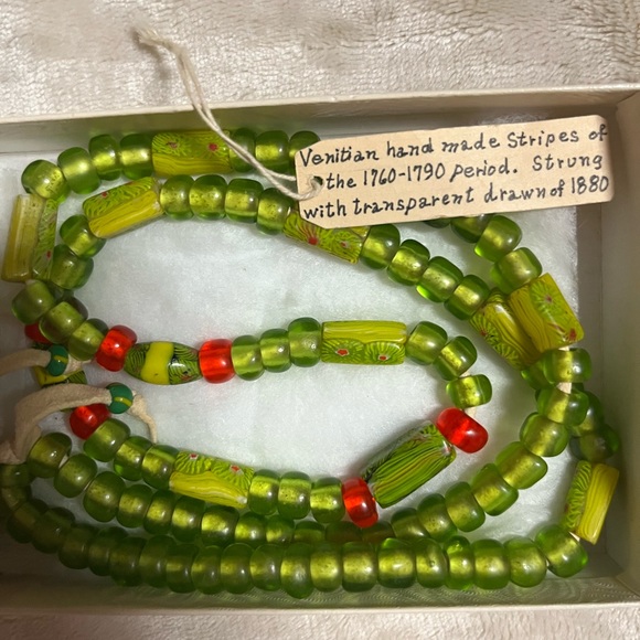 African Trade~Venetian Vintage (1760-1790) Millefiori Lime Green Glass Beads - Picture 12 of 16